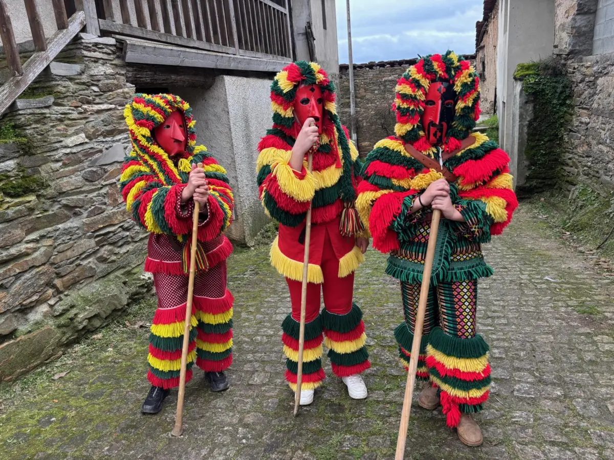Imagem de contexto do artigo Entrudo Chocalheiro de Podence cativa milhares de visitantes durante quatro dias