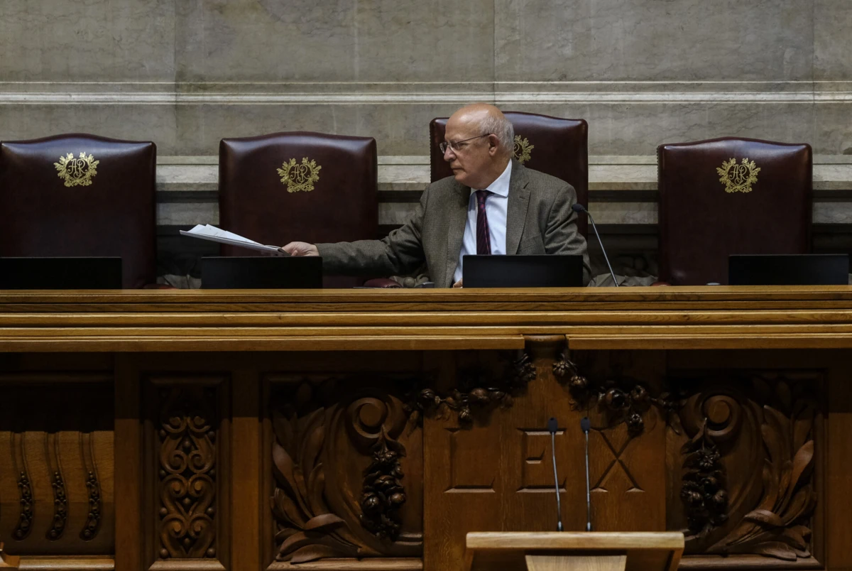 Imagem de contexto do artigo Santos Silva oficialmente fora do Parlamento, Chega e AD elegem. Veja os resultados finais das Legislativas