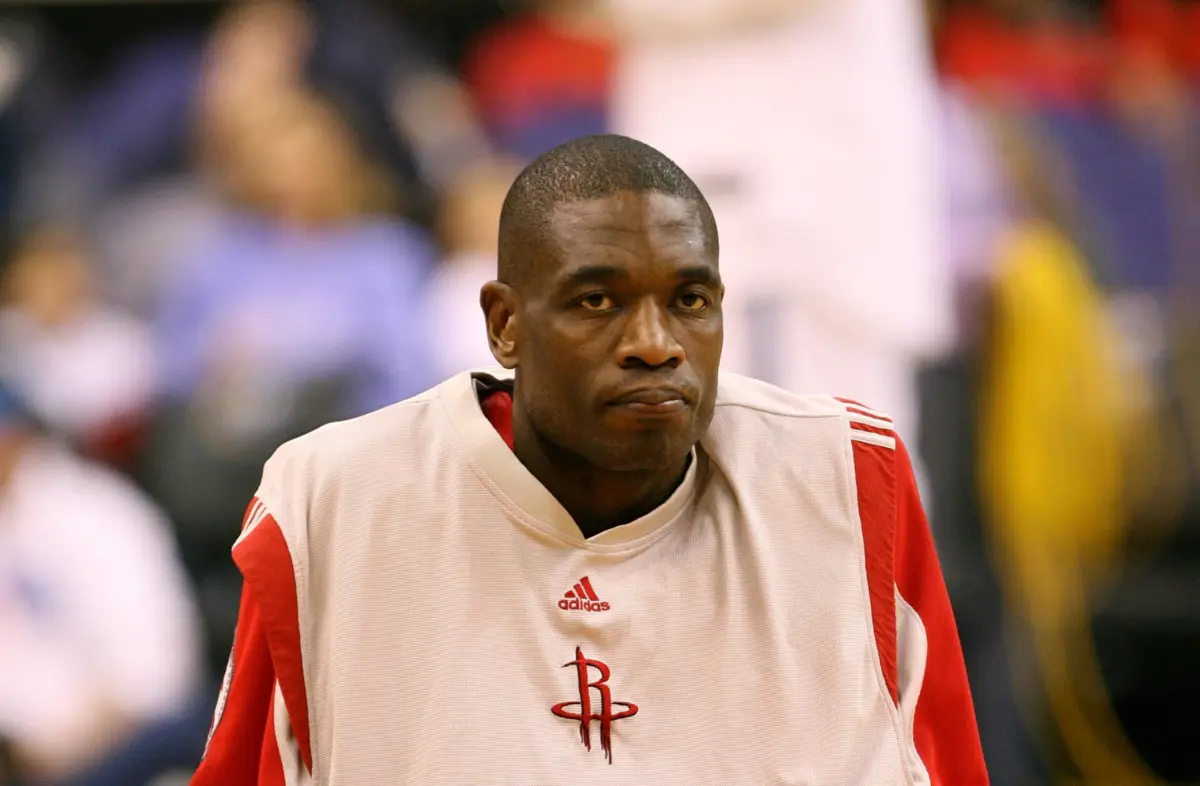 Imagem de contexto do artigo Morreu Dikembe Mutombo, lendário basquetebolista congolês