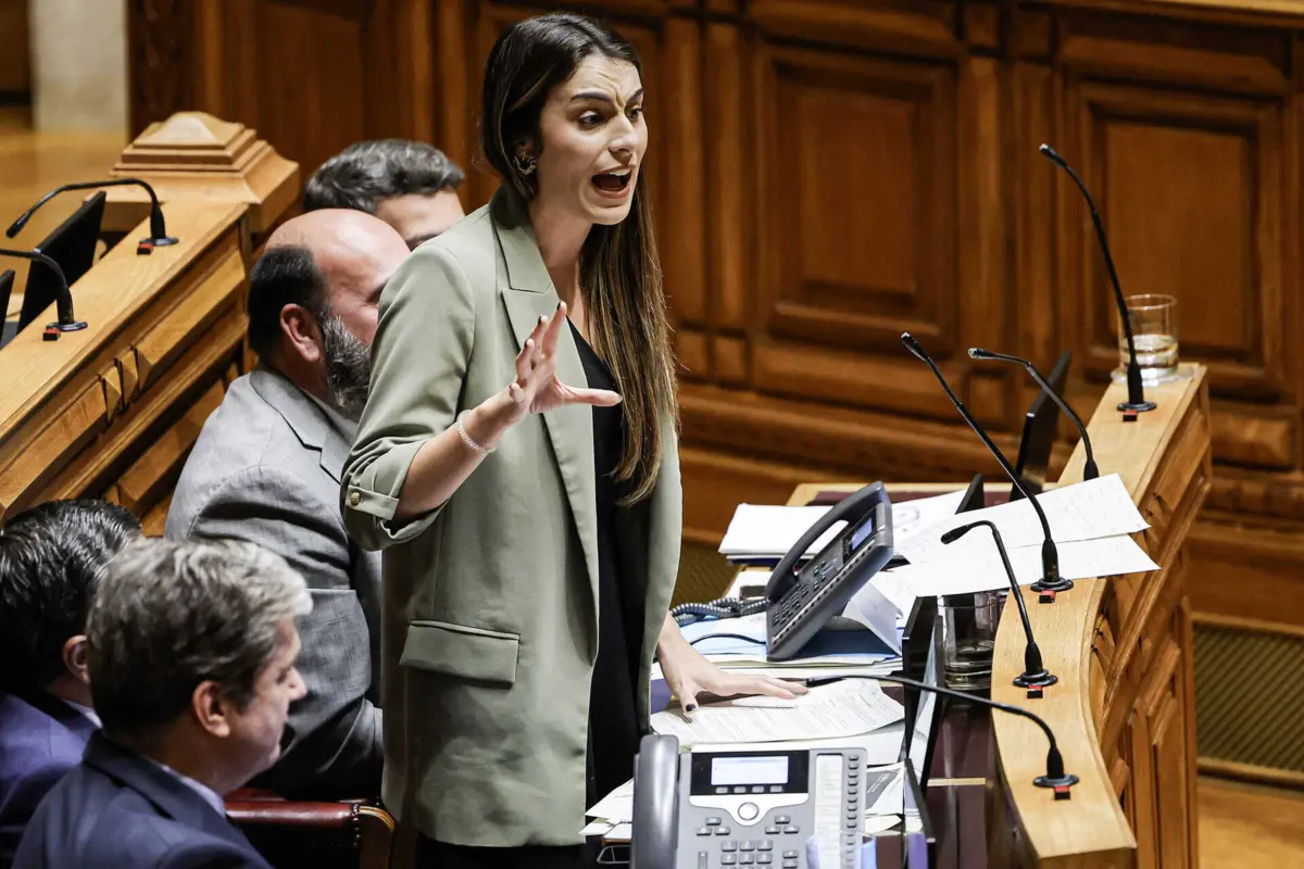 Rita Matias e Rodrigo Alves Taxa são os alvos da queixa da líder do PAN