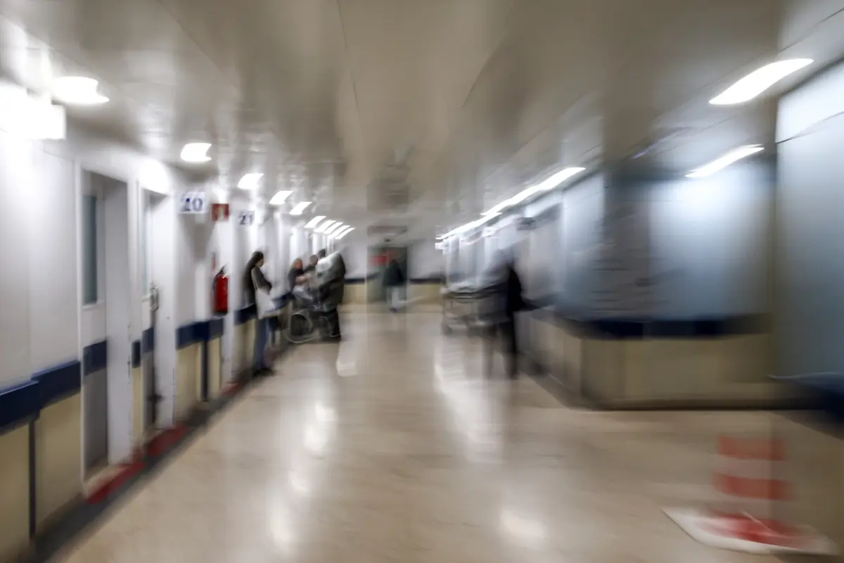 Imagem de contexto do artigo Ordem dos Médicos critica exigência de atestado para amamentação e alerta para retrocesso