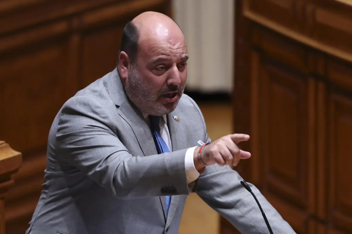 Pedro Pinto esta tarde no Parlamento