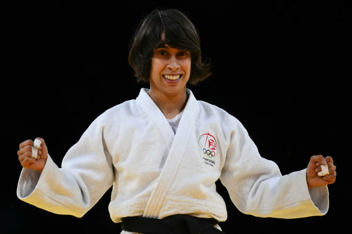 A judoca portuguesa Catarina Costa apurou-se este sábado para os oitavos de final em -48 kg nos Jogos Olímpicos Paris 2024