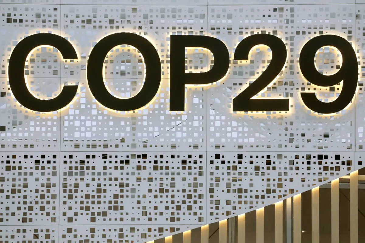 Imagem de contexto do artigo "Sentimos que não fomos ouvidos." Pequenos Estados insulares e países menos desenvolvidos abandonam reunião na COP29