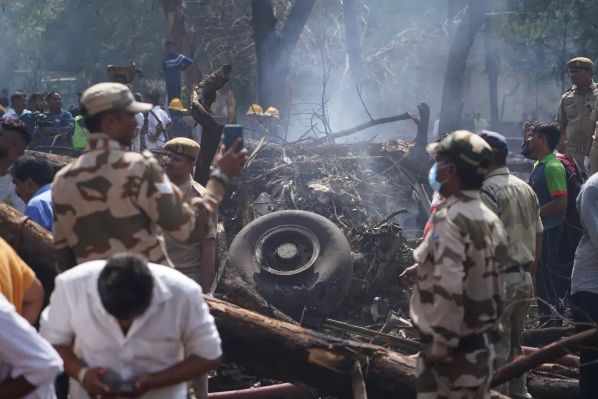 No momento da publicação deste artigo, havia apenas um sobrevivente de nacionalidade britânica