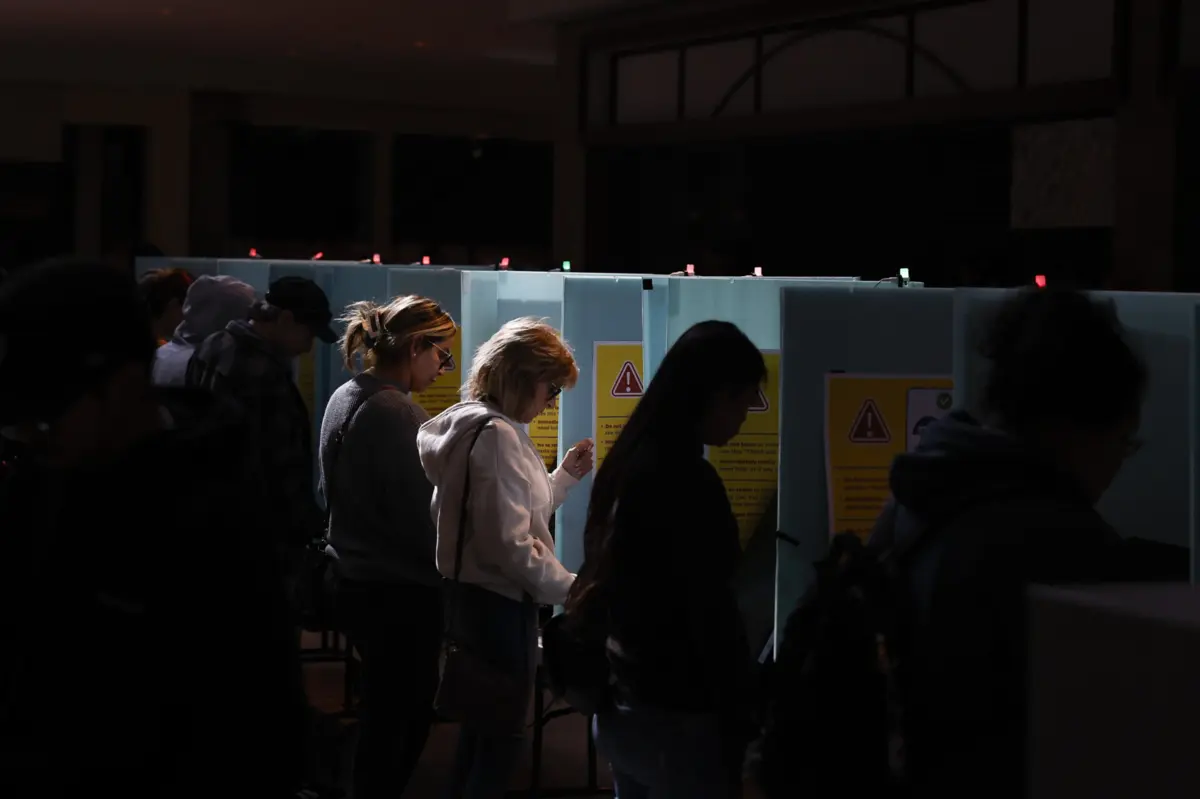 Contra as expectativas e o que indicavam as sondagens, Georgescu emergiu como o principal candidato com 23% dos votos