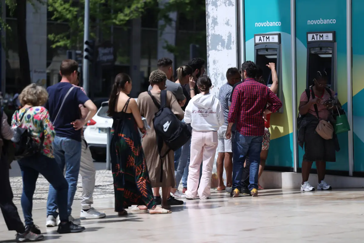 Imagem de contexto do artigo Rede elétrica espanhola sofreu falha de energia "19 segundos antes" do apagão total