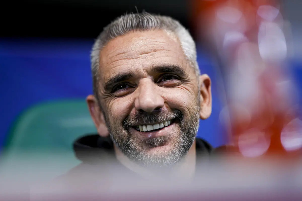 Imagem de contexto do artigo Rui Borges admite que ruído motiva jogadores, mas não o usa no balneário do Sporting