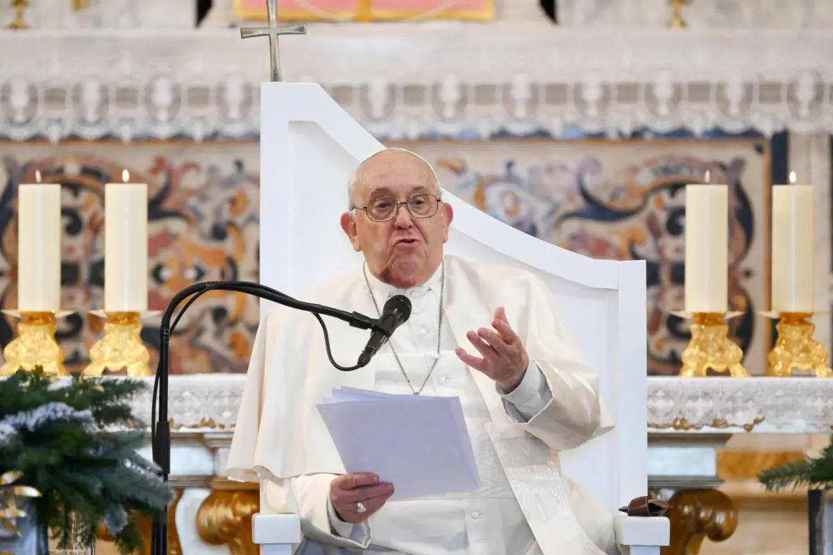 Imagem de contexto do artigo "A guerra é sempre uma derrota." Papa pede paz para "todas as terras que dominam o Mediterrâneo"