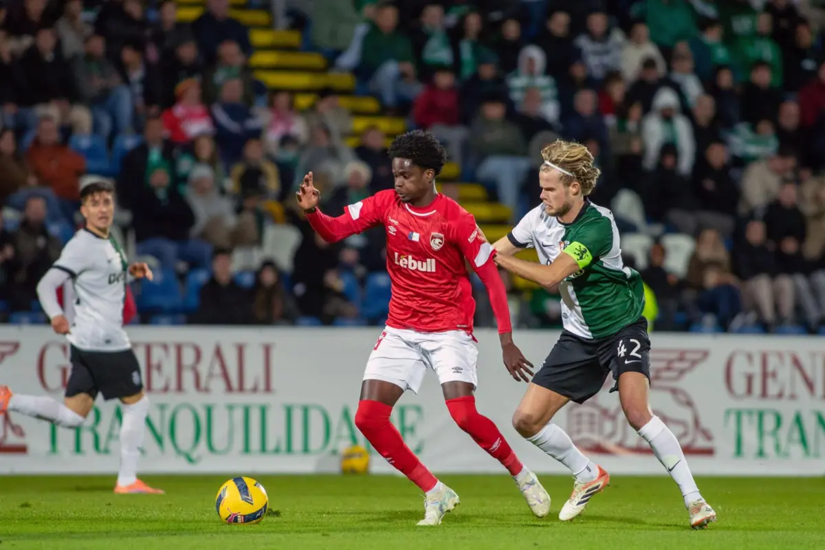 Imagem de contexto do artigo Ilha das reviravoltas, com VAR dez minutos atrasado. Sporting vence Santa Clara no prolongamento e avança na Taça