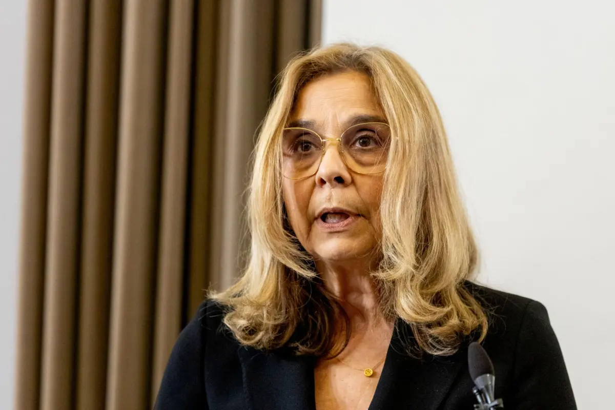 Imagem de contexto do artigo Ministra assume situação "muito crítica" no tempo de espera nas urgências