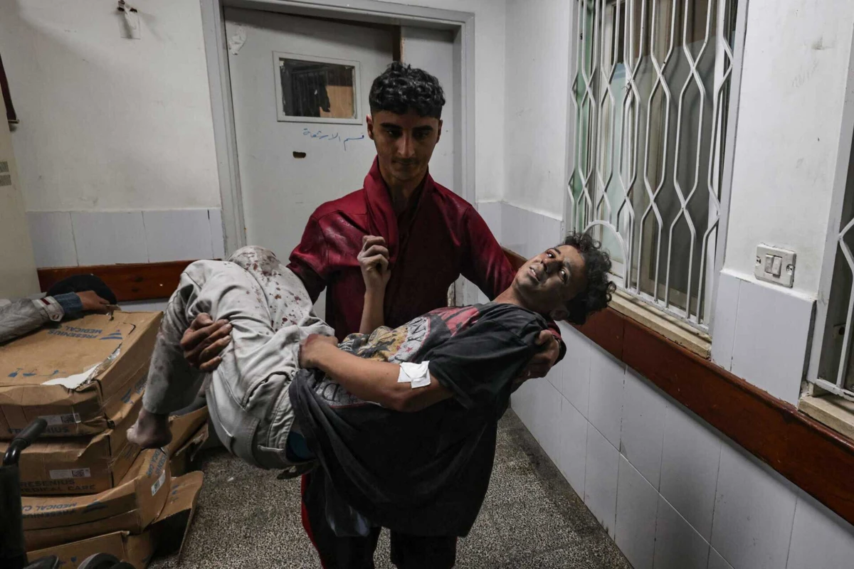 O cenário é de tiroteios e bombardeamentos intensos