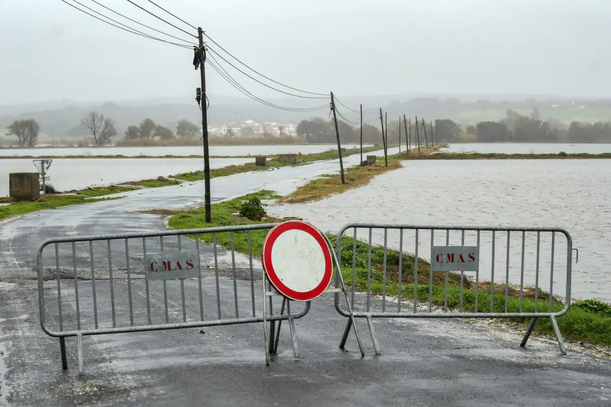 Imagem de contexto do artigo Coimbra e Montemor-o-Velho alertam para cheias durante a madrugada