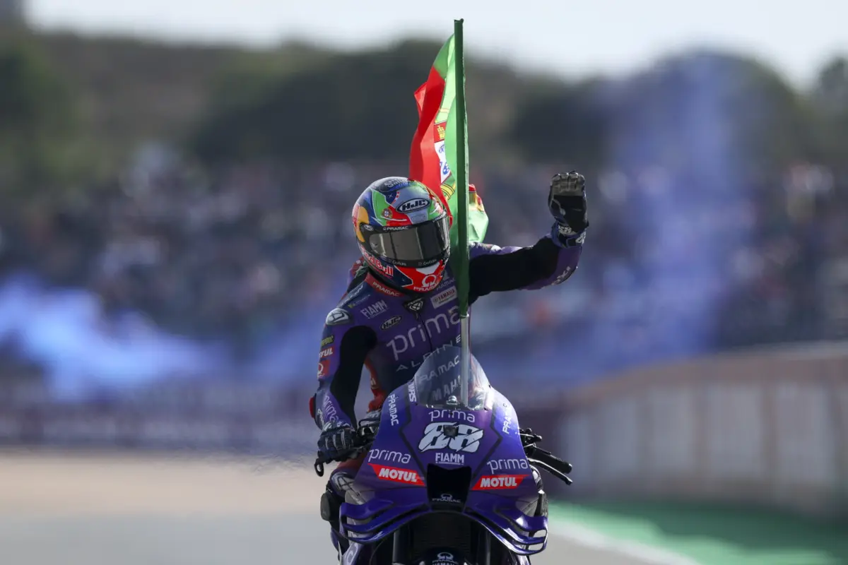 Imagem de contexto do artigo Miguel Oliveira despede-se do Mundial de MotoGP com 11.º lugar em Valência