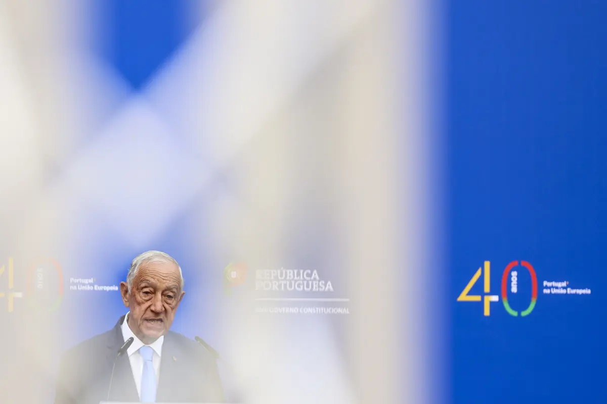 Marcelo defende que a União Europeia "não é um parceiro lateral à construção da paz na Europa, é uma componente essencial"