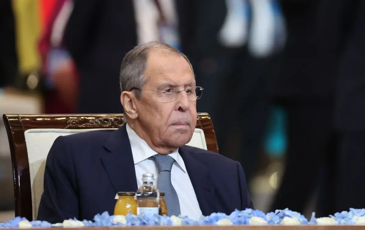 Imagem de contexto do artigo Ministro dos Negócios Estrangeiros russo diz que cimeira Putin-Zelensky deve ser tratada "com muito cuidado"