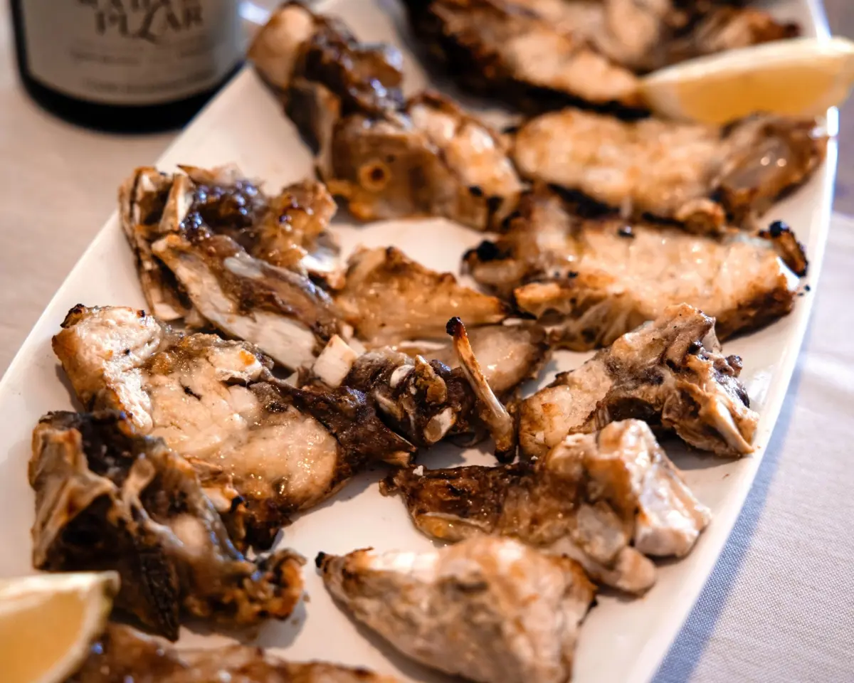 Imagem de contexto do artigo Prato do Dia: Ave Dourada, em A-dos-Cunhados