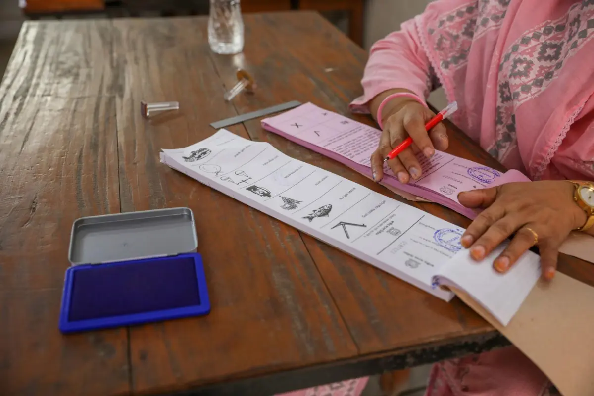 Imagem de contexto do artigo "Eleições muito importantes para nós." Bangladesh vai a votos após queda de regime em 2024