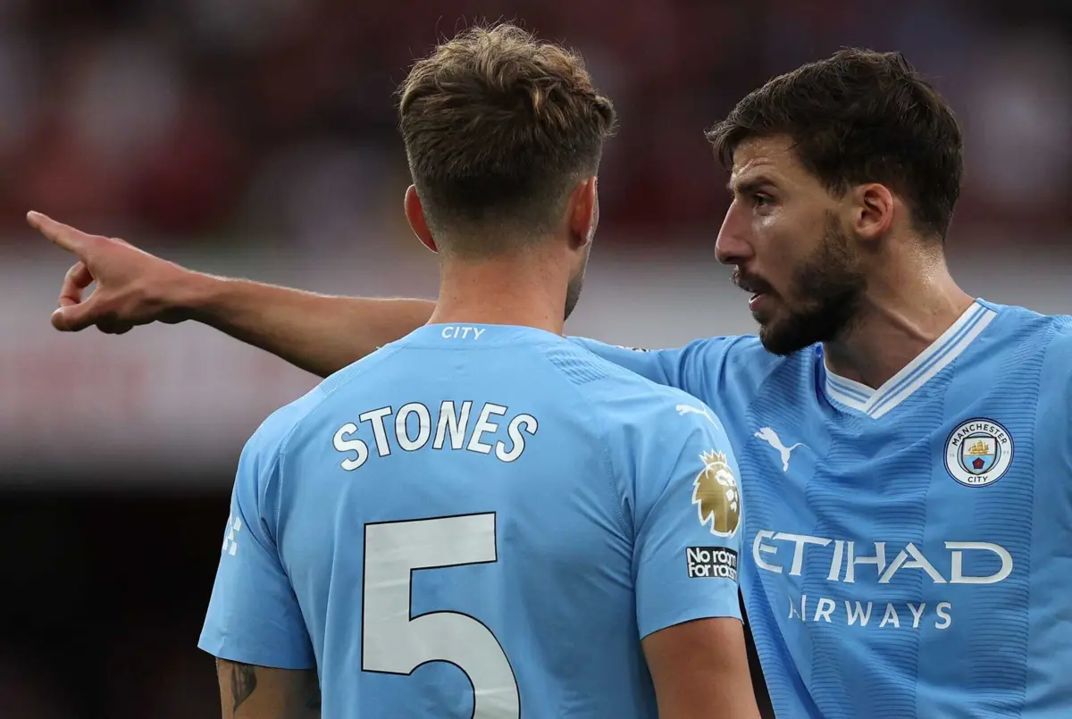 O internacional português Rúben Dias