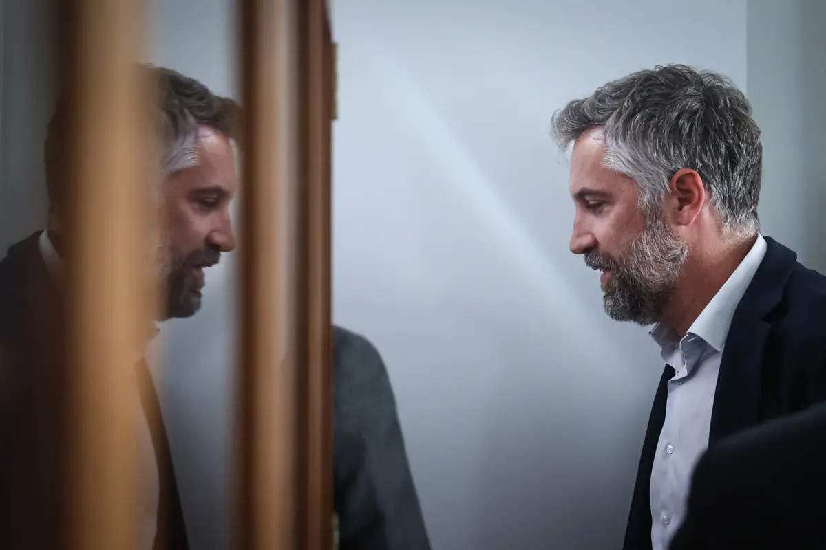 Imagem de contexto do artigo OE2025: Pedro Nuno espera que Montenegro esteja na próxima reunião com o PS e lembra exemplo de Costa