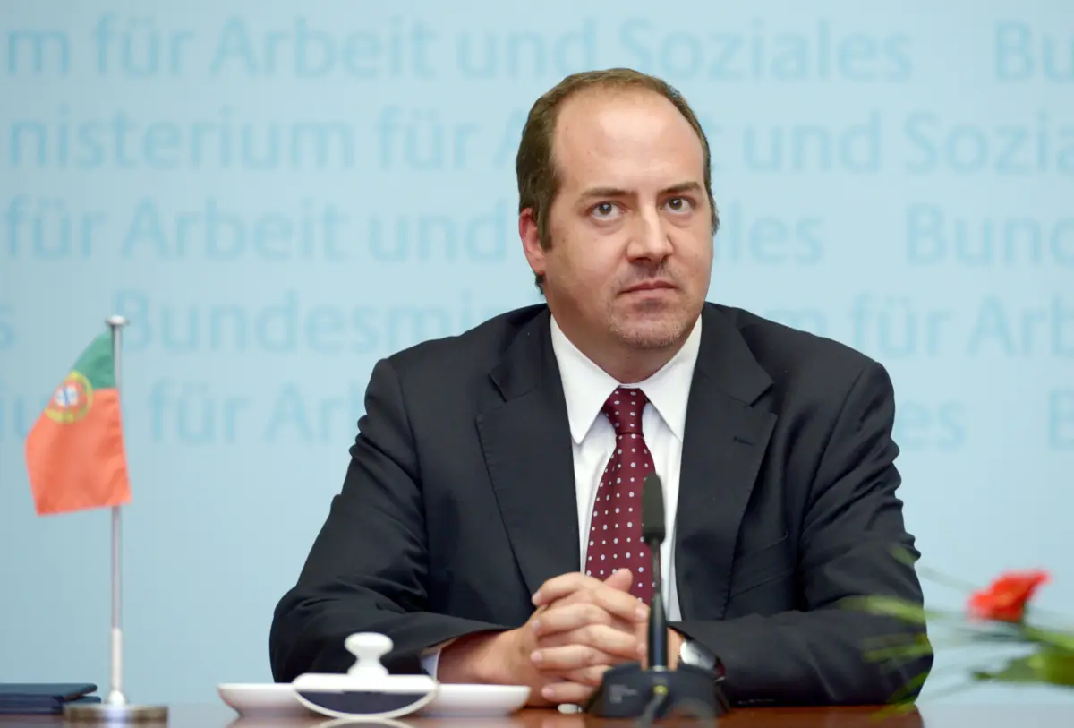 Álvaro Santos Pereira foi ministro da Economia e do Emprego de 2011 a 2013, no Governo de Pedro Passos Coelho