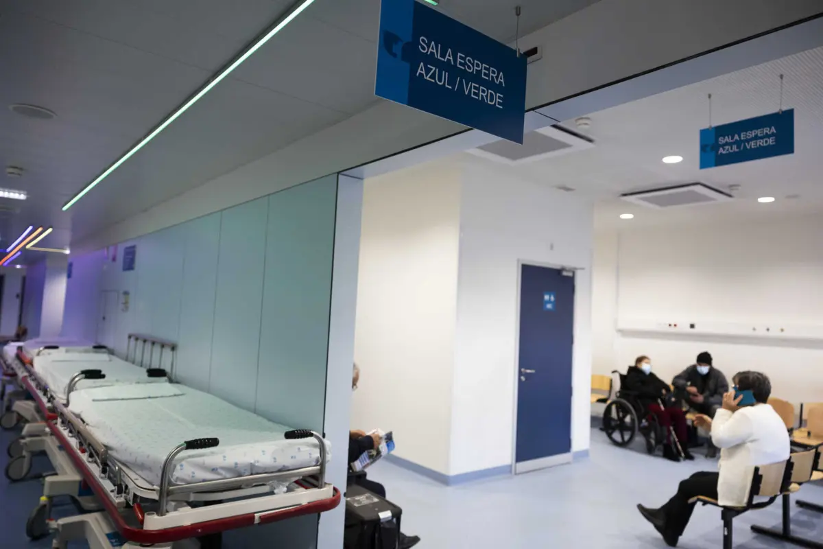 Cerca de um milhão de utentes foram encaminhados para serviços de urgência, referem os dados