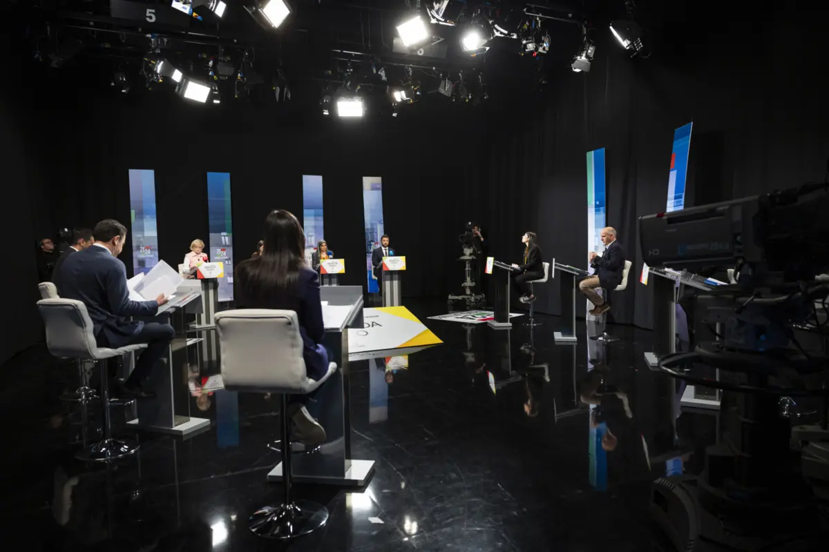 Imagem de contexto do artigo Debates para as eleições legislativas arrancam esta segunda-feira. Conheça o calendário