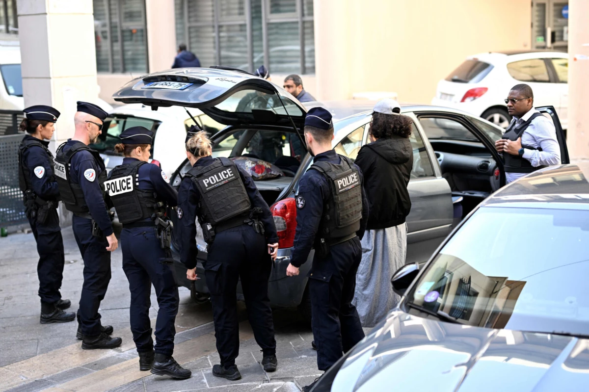 Imagem de contexto do artigo Autoridades lançam mega-operação contra o tráfico de droga em França