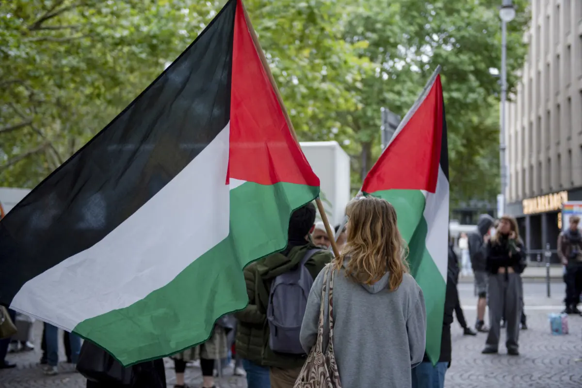 Imagem de contexto do artigo Reino Unido, Canadá e Austrália anunciam reconhecimento do Estado da Palestina