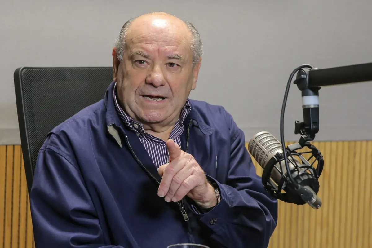 Imagem de contexto do artigo António Simões: "Vota, mas escolhe a quem deves dar o voto. Nunca tive medo do poder, tenho é medo de a quem se dá o poder"