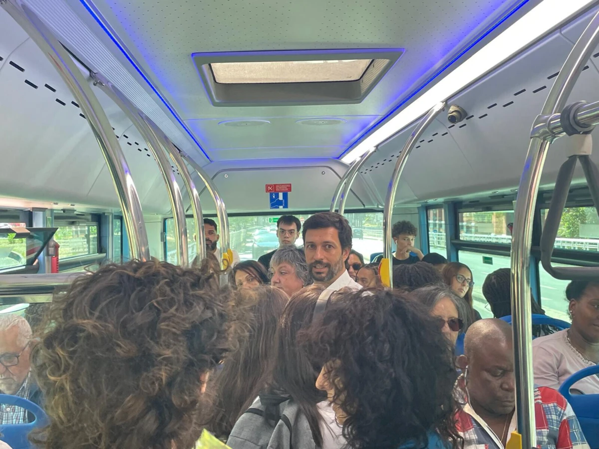 Imagem de contexto do artigo João Ferreira atira a Leitão e Moedas: "Quem não tem estofo para debates exigentes mais dificilmente terá para governação"