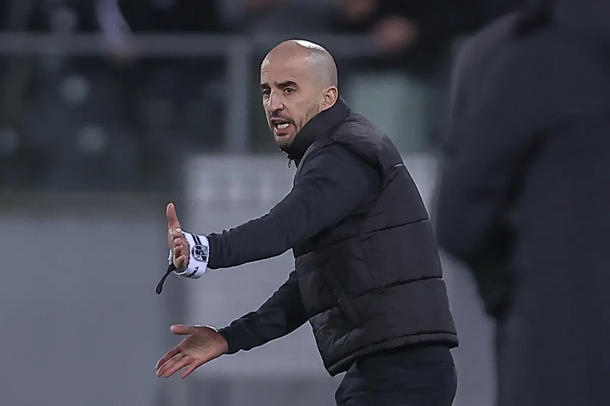 Imagem de contexto do artigo Daniel Sousa deixa Vitória SC após três semanas de trabalho