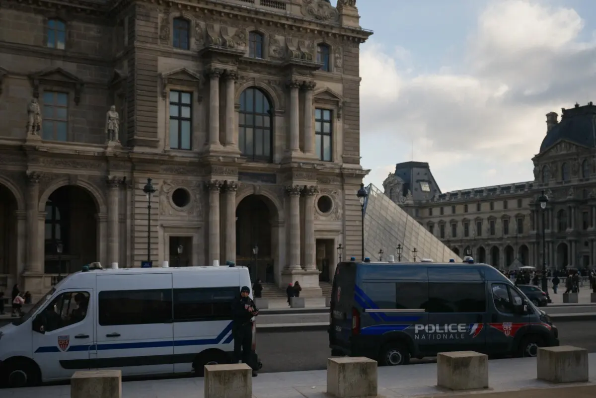 Imagem de contexto do artigo Três mulheres esfaqueadas no metro de Paris