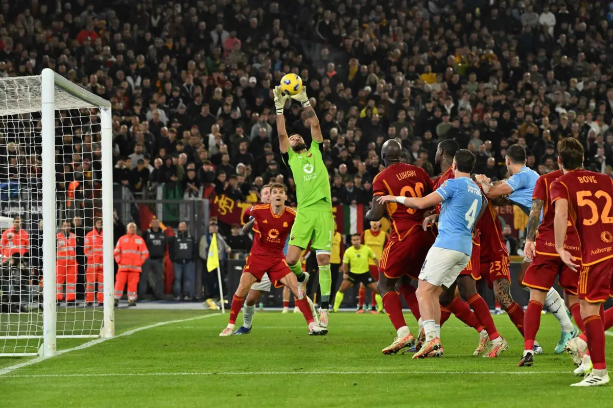 Também Rui Patrício já tinha comunicado a sua saída da Roma, numa mensagem em que lembrou os 129 jogos e as duas finais europeias pelo clube