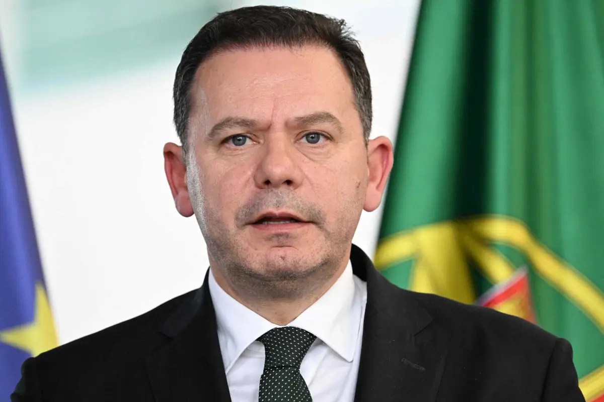 Imagem de contexto do artigo "Sem alarmismos." Montenegro agradece prontidão das autoridades no acompanhamento do sismo