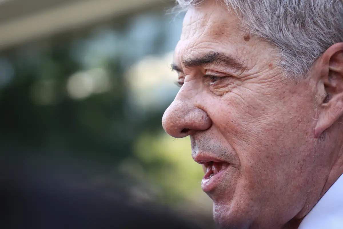 Imagem de contexto do artigo "Smoking gun." Sócrates diz ter despacho de secretário de Estado das Finanças para desmentir acusação