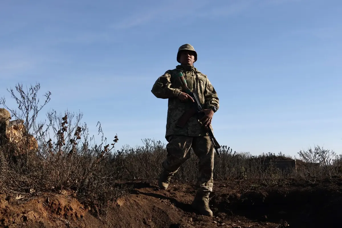 Com estes ataques, a Ucrânia procura, por um lado, dificultar o abastecimento de combustível ao Exército russo e, por outro, reduzir a capacidade russa de exportar crude e derivados, uma das principais fontes de divisas do país