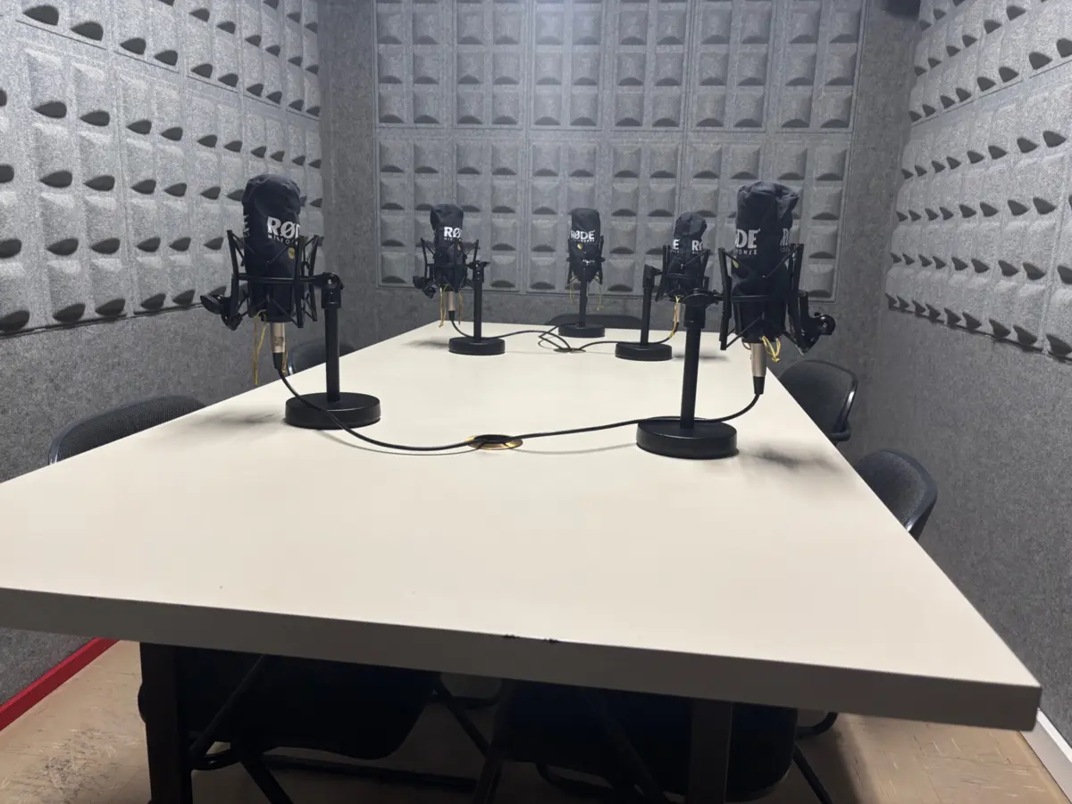 Imagem de contexto do artigo Rádios locais anunciam boicote às legislativas pela não atribuição dos tempos de antena