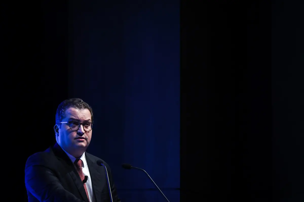 Miranda Sarmento disse que a portaria com o novo valor será publicada proximamente e o valor será próximo dos 68 euros por tonelada