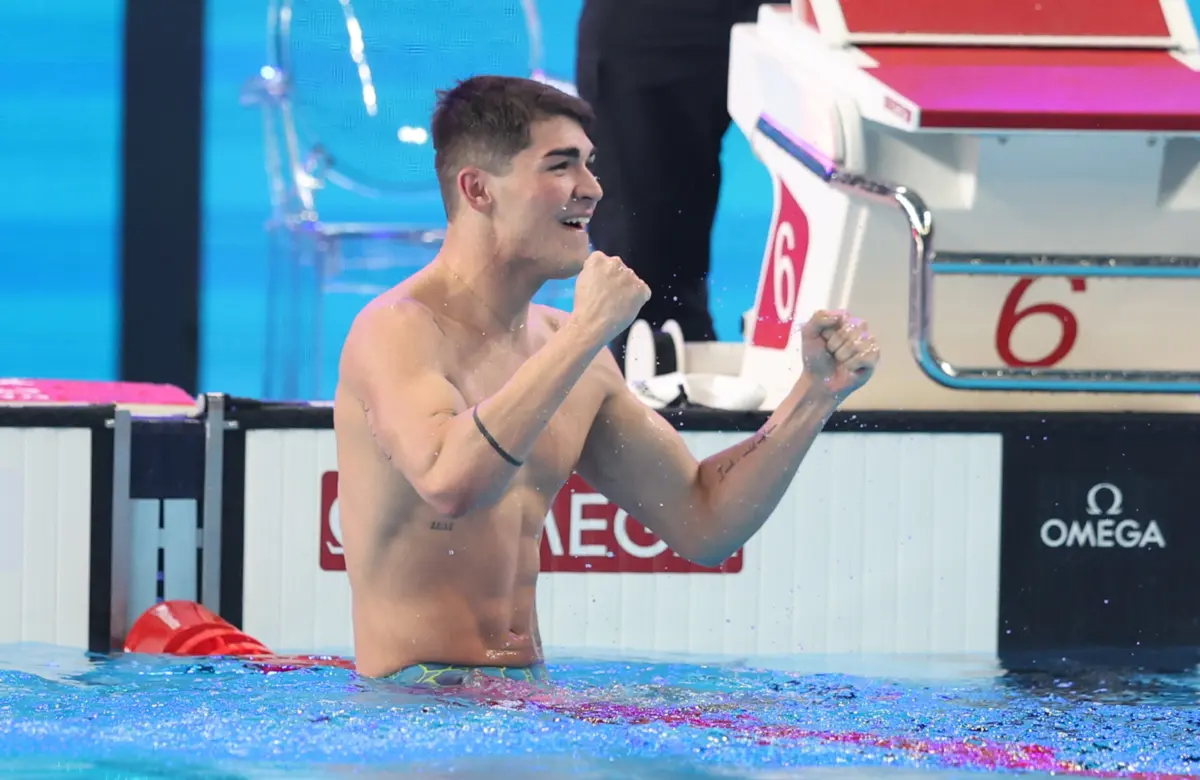 Imagem de contexto do artigo Diogo Ribeiro na final dos 100 metros mariposa com recorde nacional. Veja a prova
