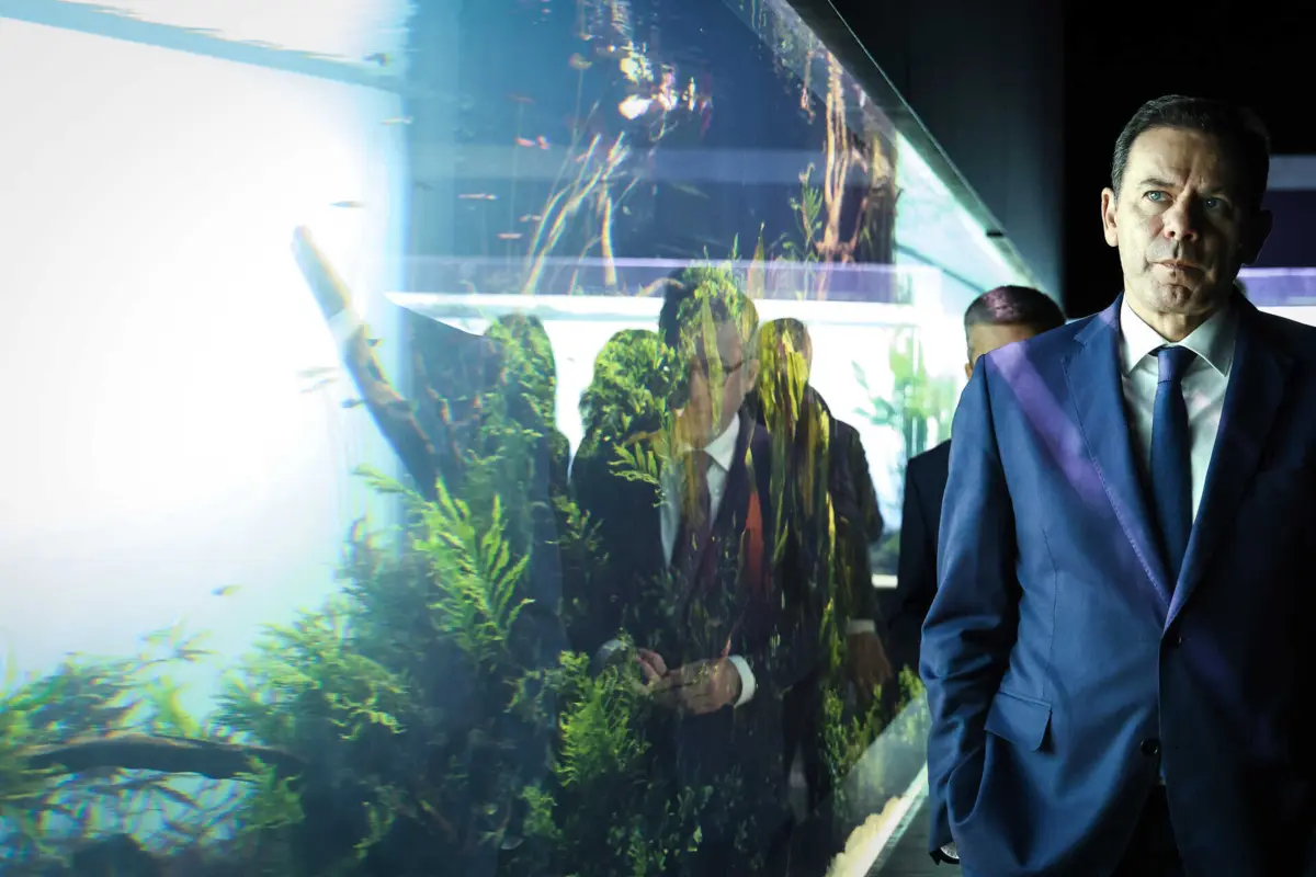 Luís Montenegro durante a apresentação do programa da participação de Portugal na Expo 2025 Osaka