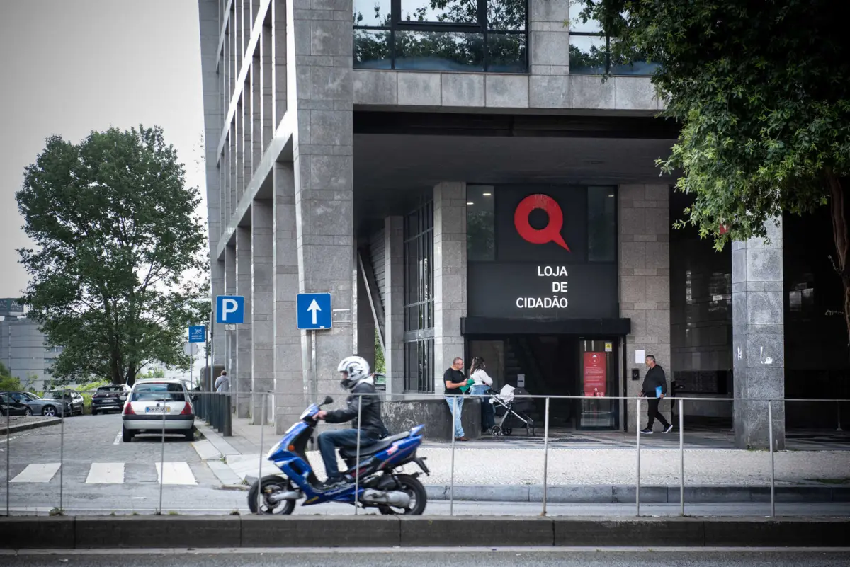 Imagem de contexto do artigo Parlamento aprova direito a escolher nome próprio neutro