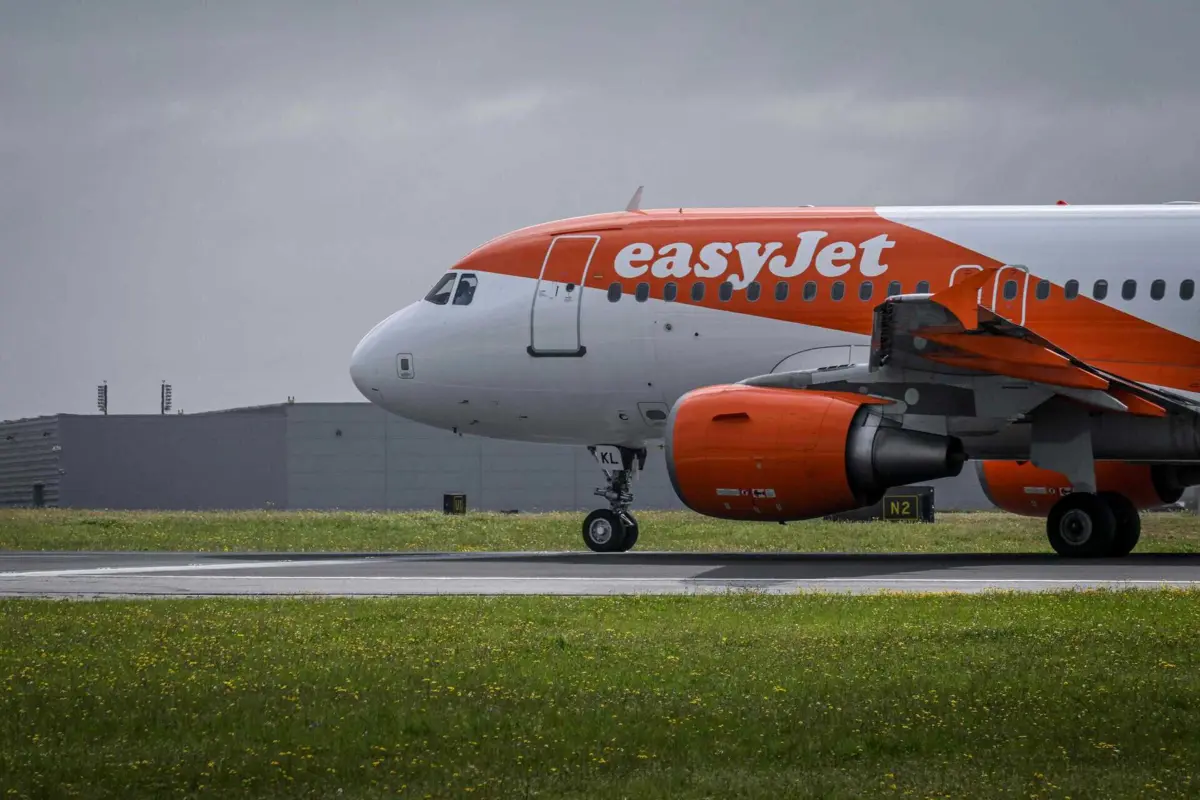 A easyJet aconselha os clientes que viajam de e para Portugal no período da greve a verificar o estado dos seus voos