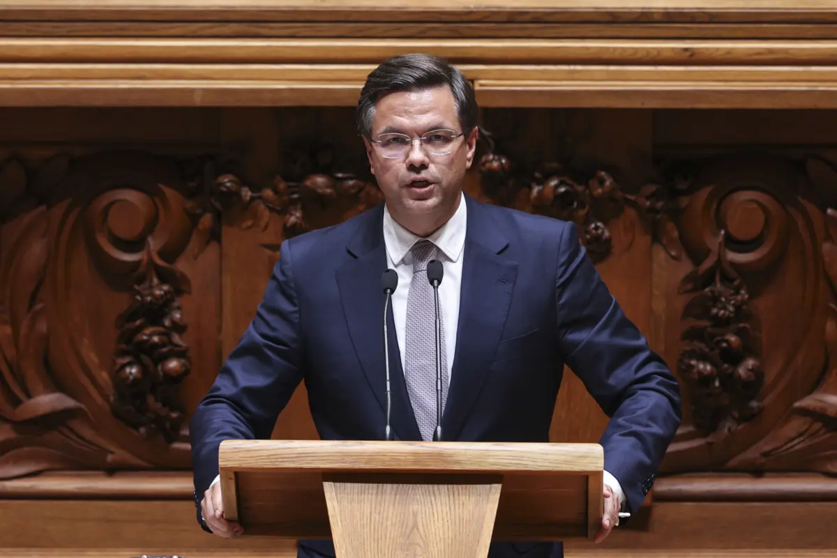 Imagem de contexto do artigo Reforma do Estado vai servir para "investir nas pessoas" sem reduzir funcionários