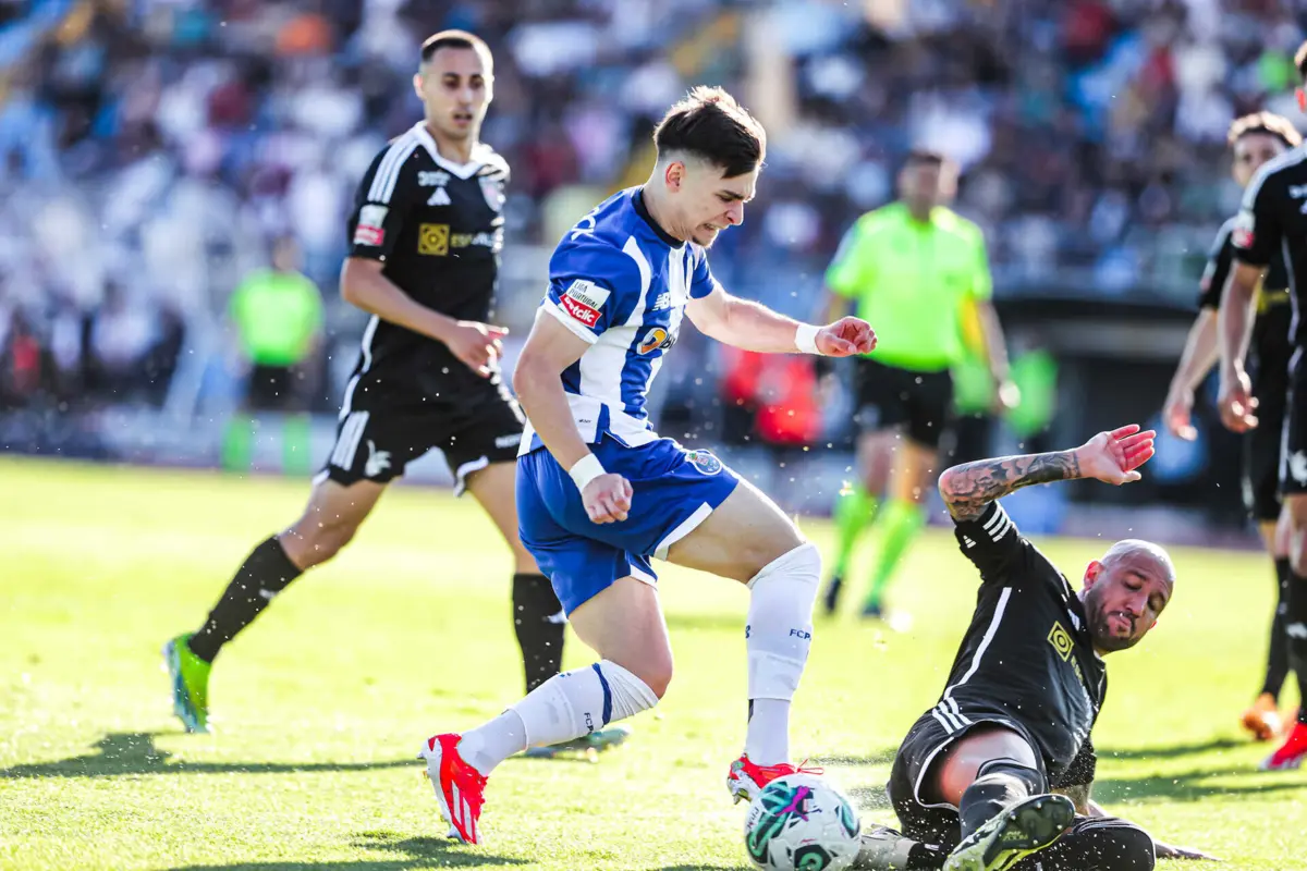 O futebolista internacional português Francisco Conceição