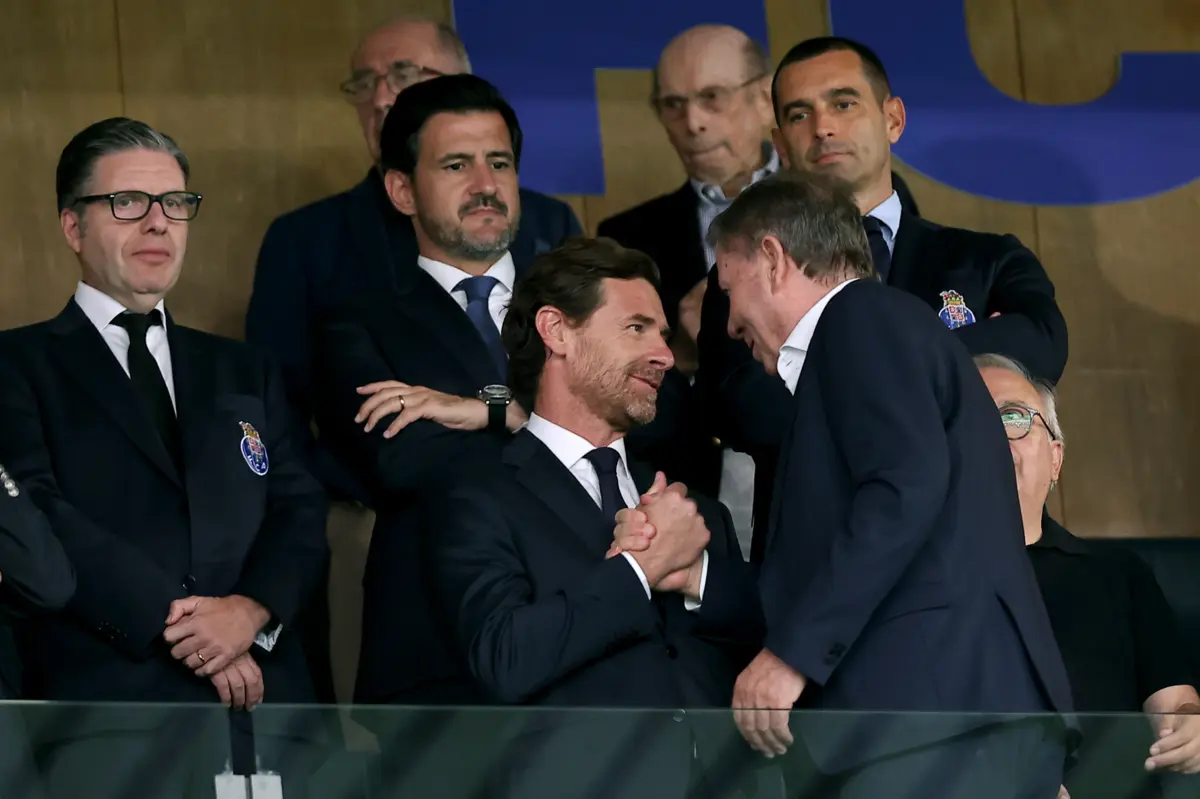 Imagem de contexto do artigo "Manobras e interesses de bastidores." FC Porto critica "decisão unilateral" da Liga de adiar jogo em Arouca