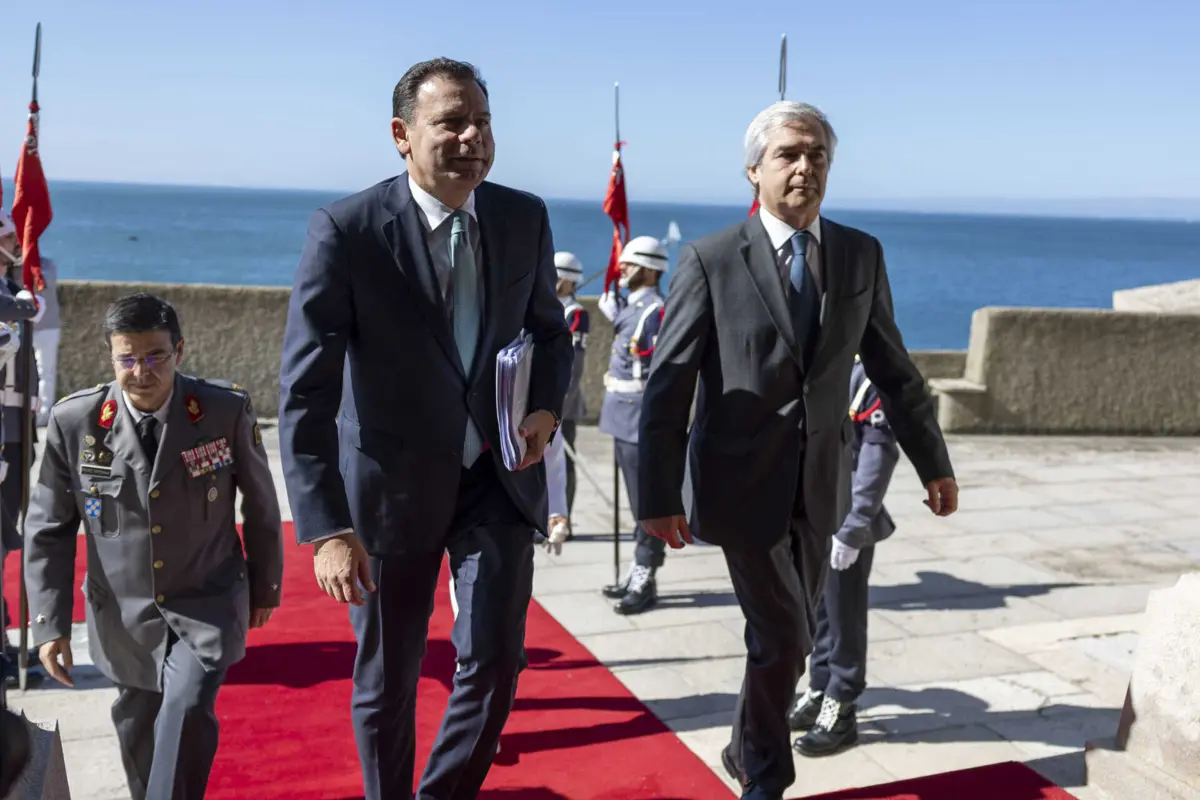 O primeiro-ministro, Luís Montenegro, e o ministro da Defesa, Nuno Melo
