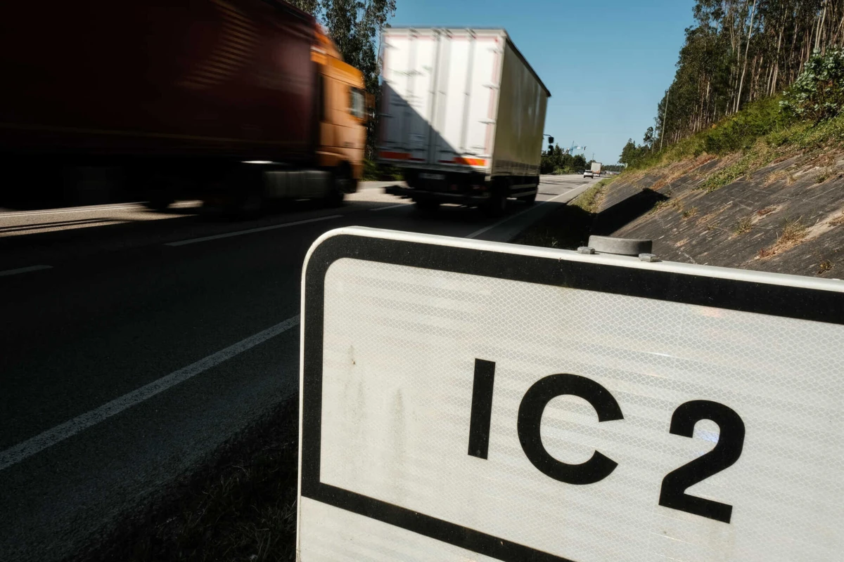 Imagem de contexto do artigo Incêndios: IC2 e EN 238 e 109 também cortadas ao trânsito no distrito de Aveiro