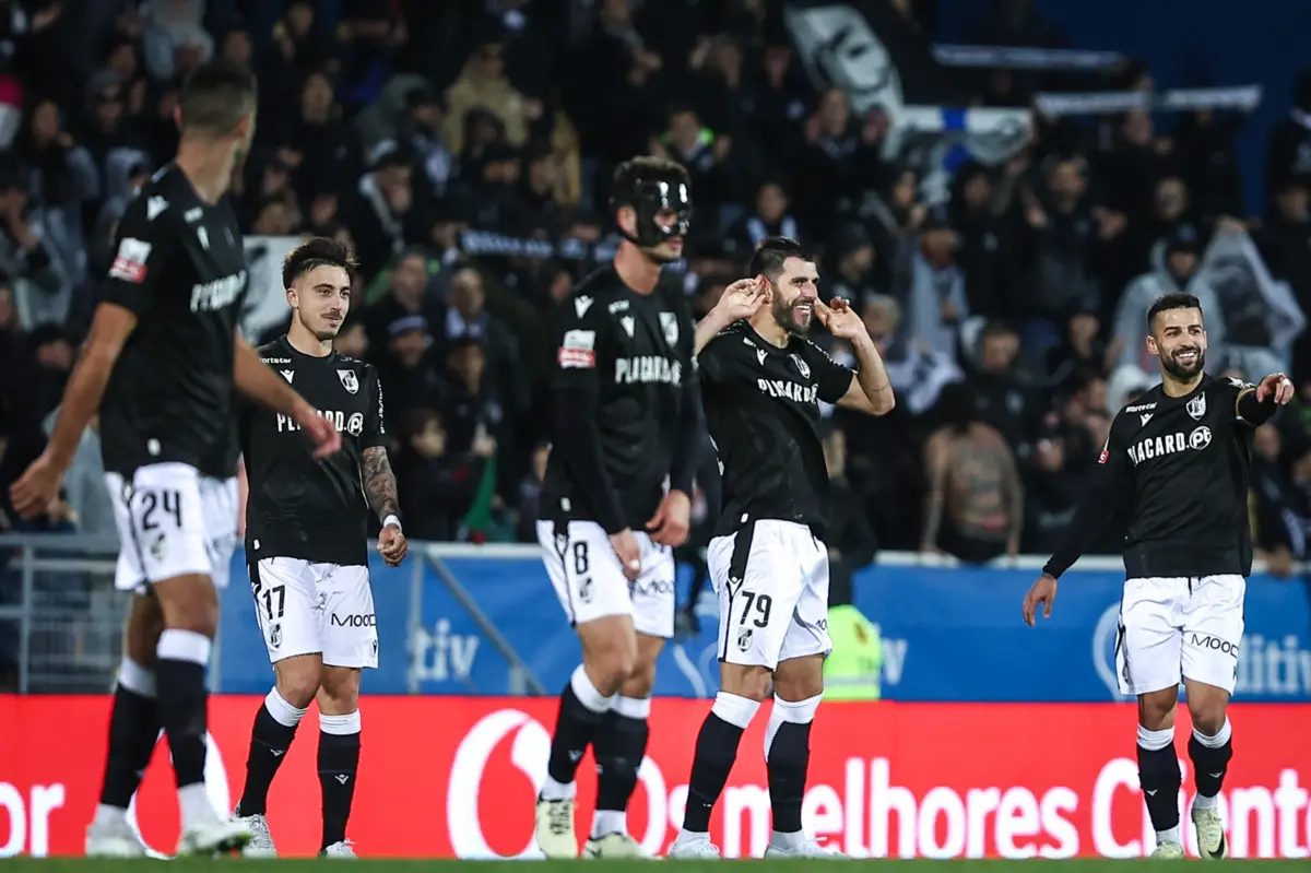 O Vitória de Guimarães venceu o Estoril Praia