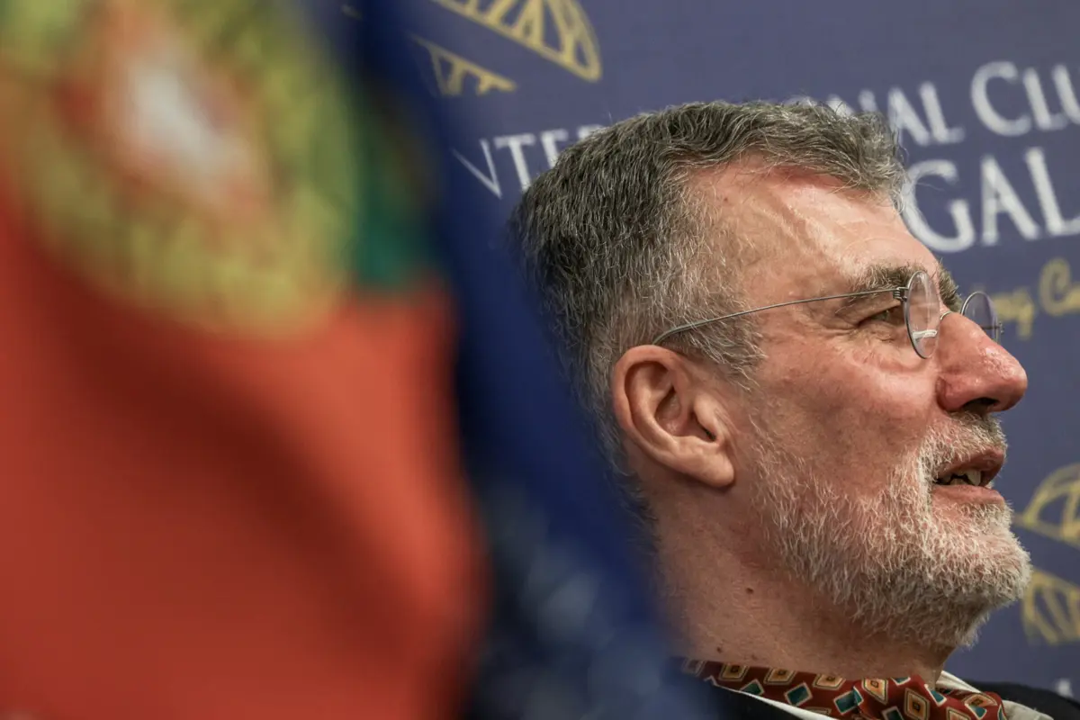 "A instabilidade permanente é perigosa para nós", diz Gouveia e Melo